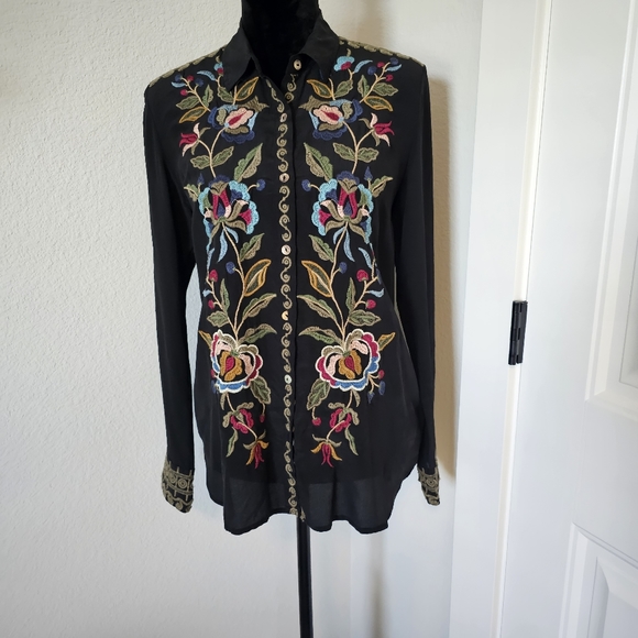Johnny Was Long sleeve silk blouse - Picture 2 of 12